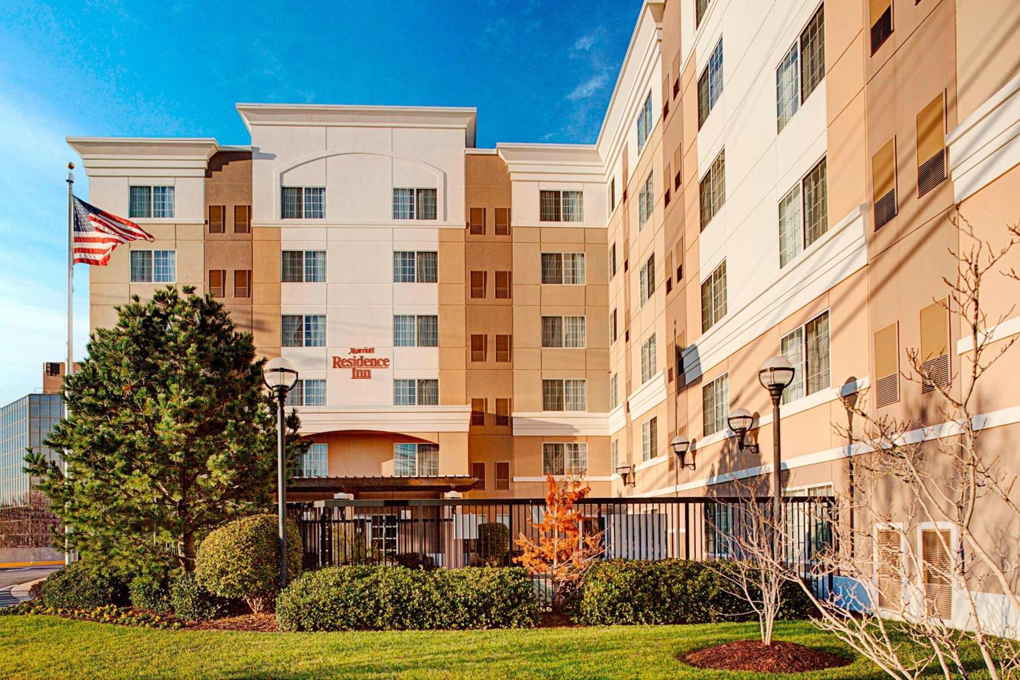 Residence Inn By Marriott Tysons Tysons Corner Esterno foto